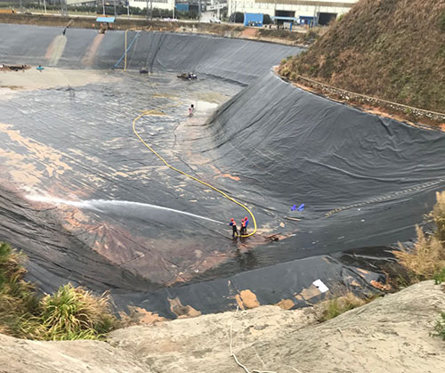 绛县废水池清理